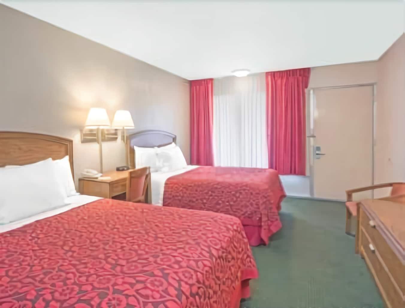 Days Inn By Wyndham Wilmington / University Bagian luar foto