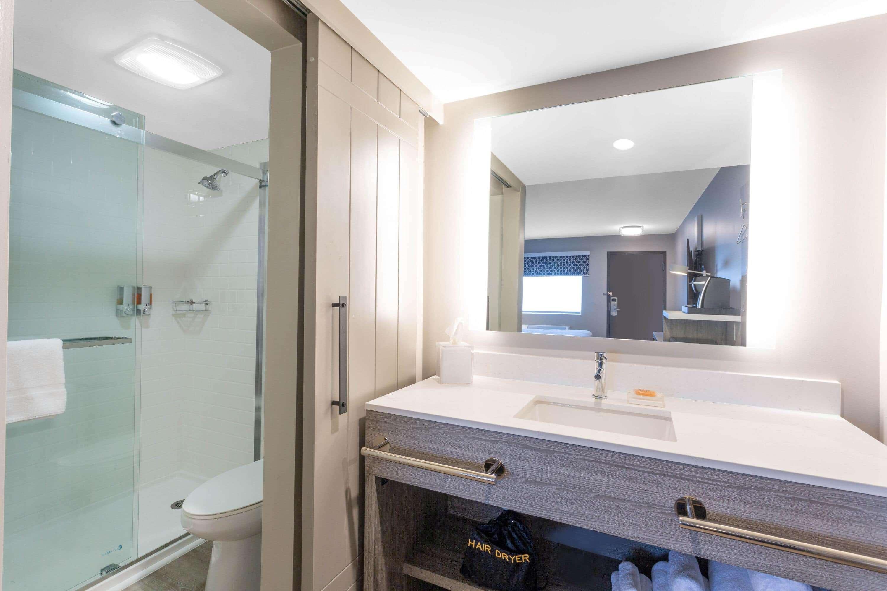 Days Inn By Wyndham Wilmington / University Bagian luar foto